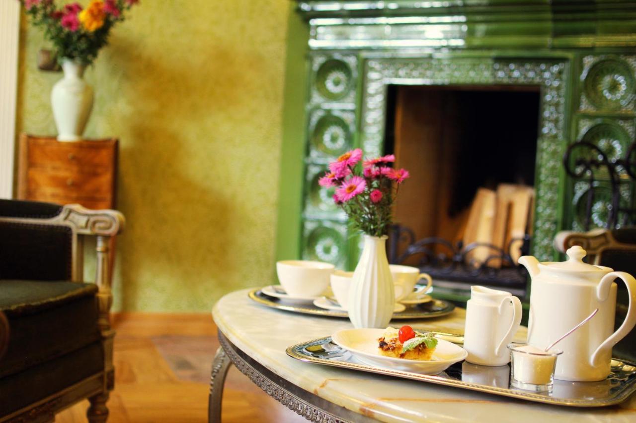 Padise Manor Grand Estate & Spa - Exclusive Event Venue (Adults Only) ภายนอก รูปภาพ