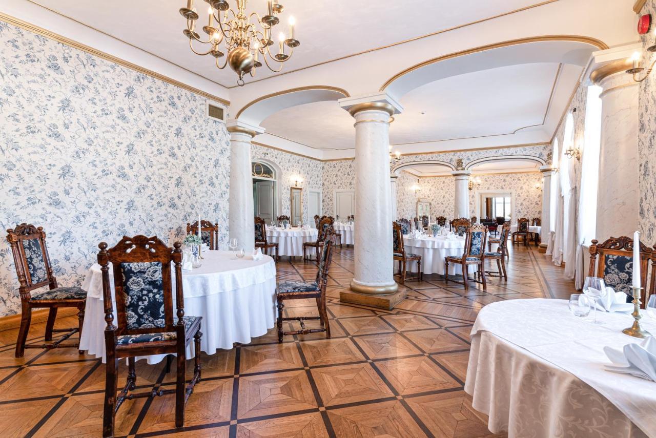 Padise Manor Grand Estate & Spa - Exclusive Event Venue (Adults Only) ภายนอก รูปภาพ