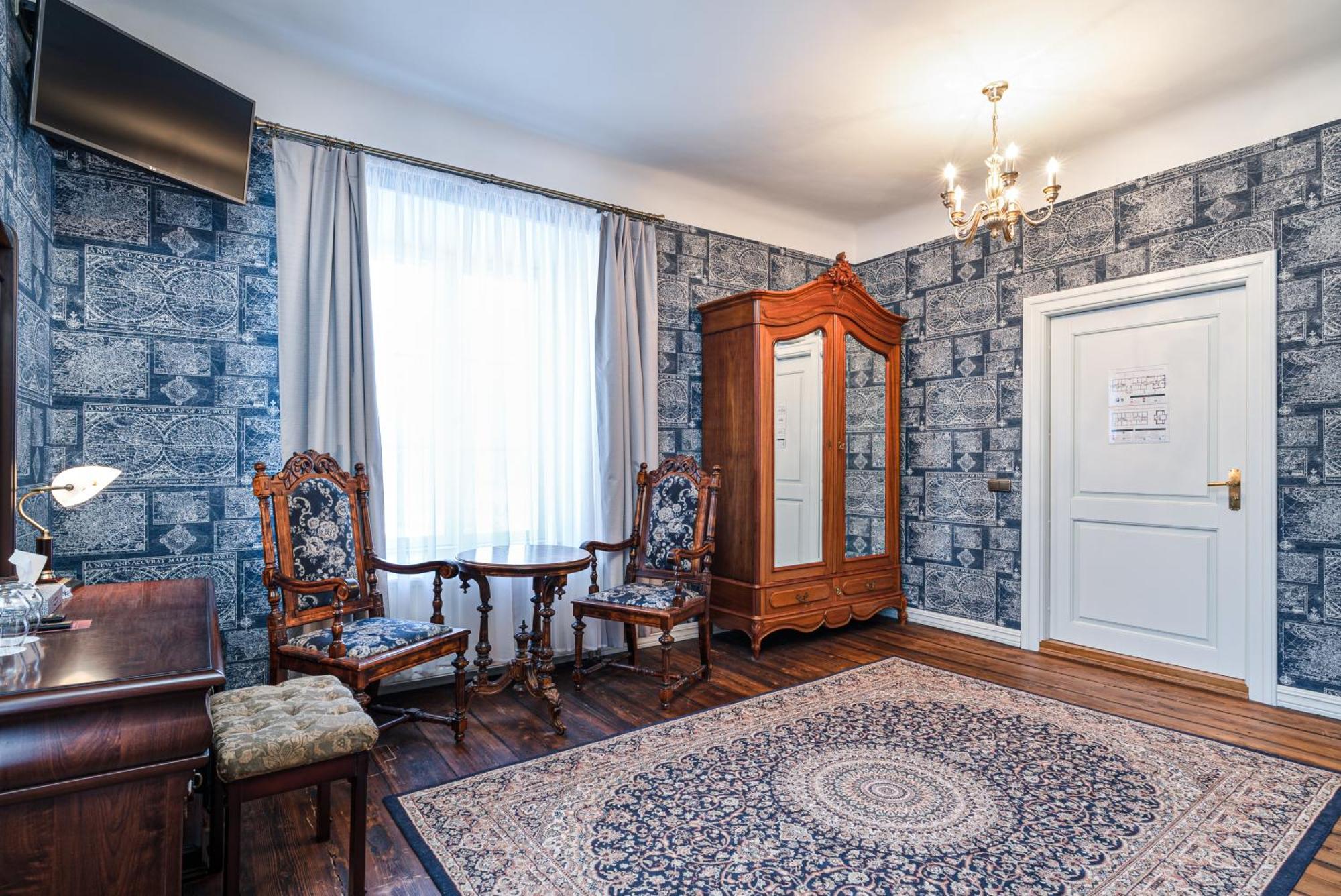 Padise Manor Grand Estate & Spa - Exclusive Event Venue (Adults Only) ภายนอก รูปภาพ